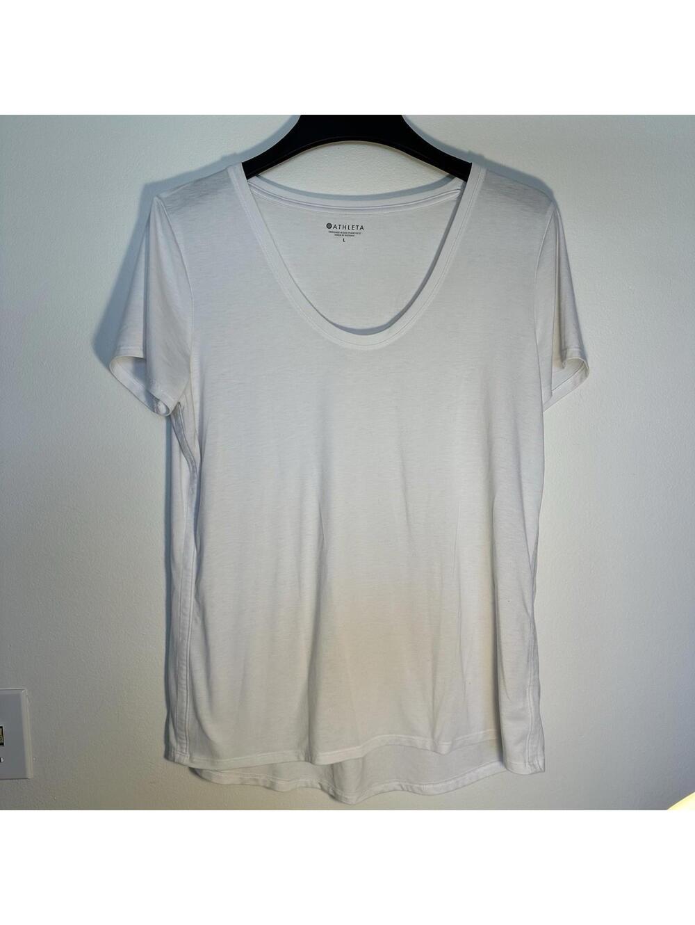 Athleta Women’s Breezy Round Neck T-Shirt, White, Size Large Lightweight Soft